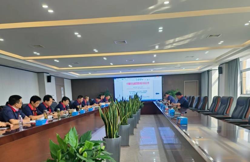 運(yùn)用浙江‘千萬(wàn)工程’經(jīng)驗(yàn)案例，加強(qiáng)公司5S管理工作會(huì)議